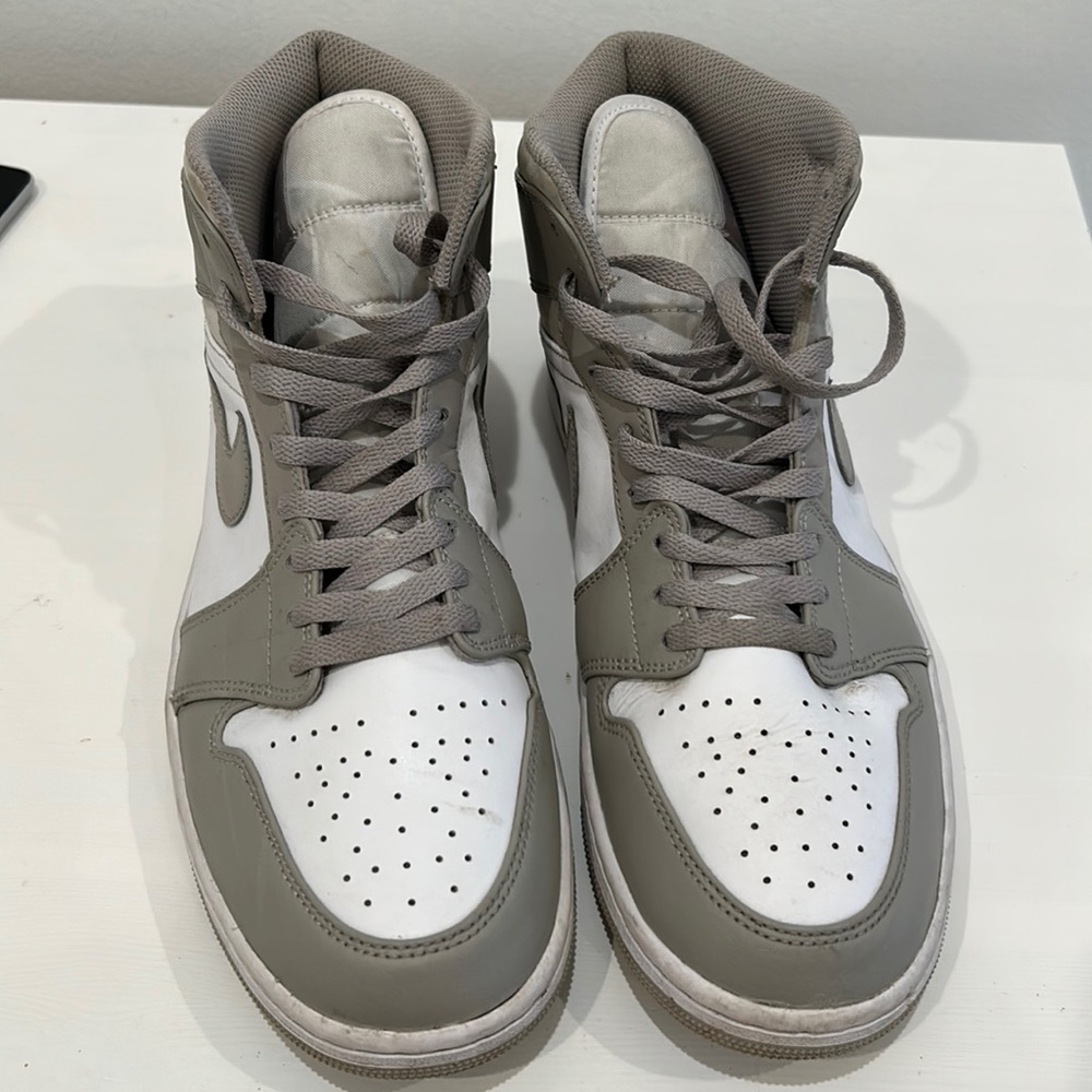 Nike Air Jordan 1 Mid Linen Men Size 11